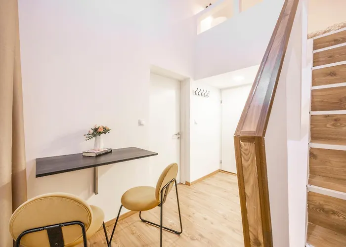 Apartment Dob St 66