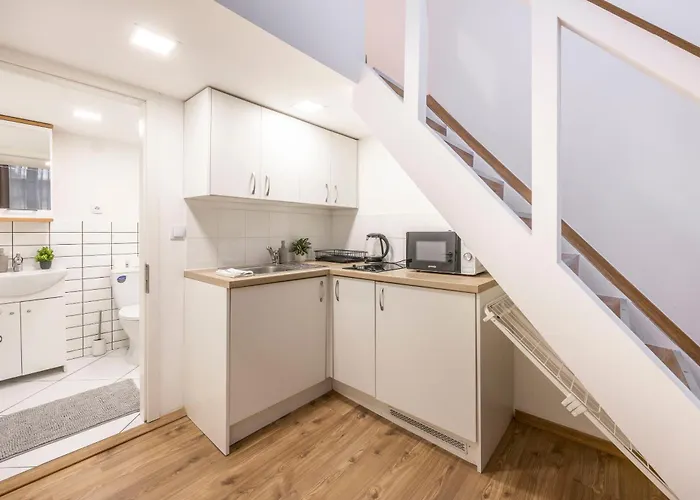 Dob St 66 Apartment